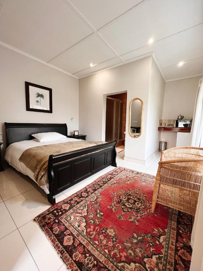 Coco Lodge Mthatha Bagian luar foto